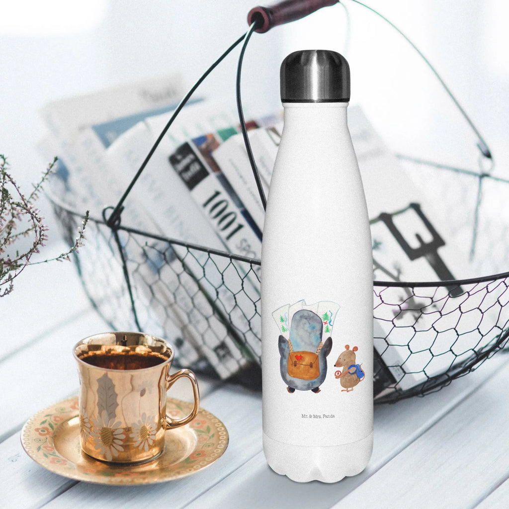 Thermosflasche Pinguin & Maus Wanderer Isolierflasche, Thermoflasche, Trinkflasche, Thermos, Edelstahl, Pinguin, Pinguine, Abenteurer, Abenteuer, Roadtrip, Ausflug, Wanderlust, wandern