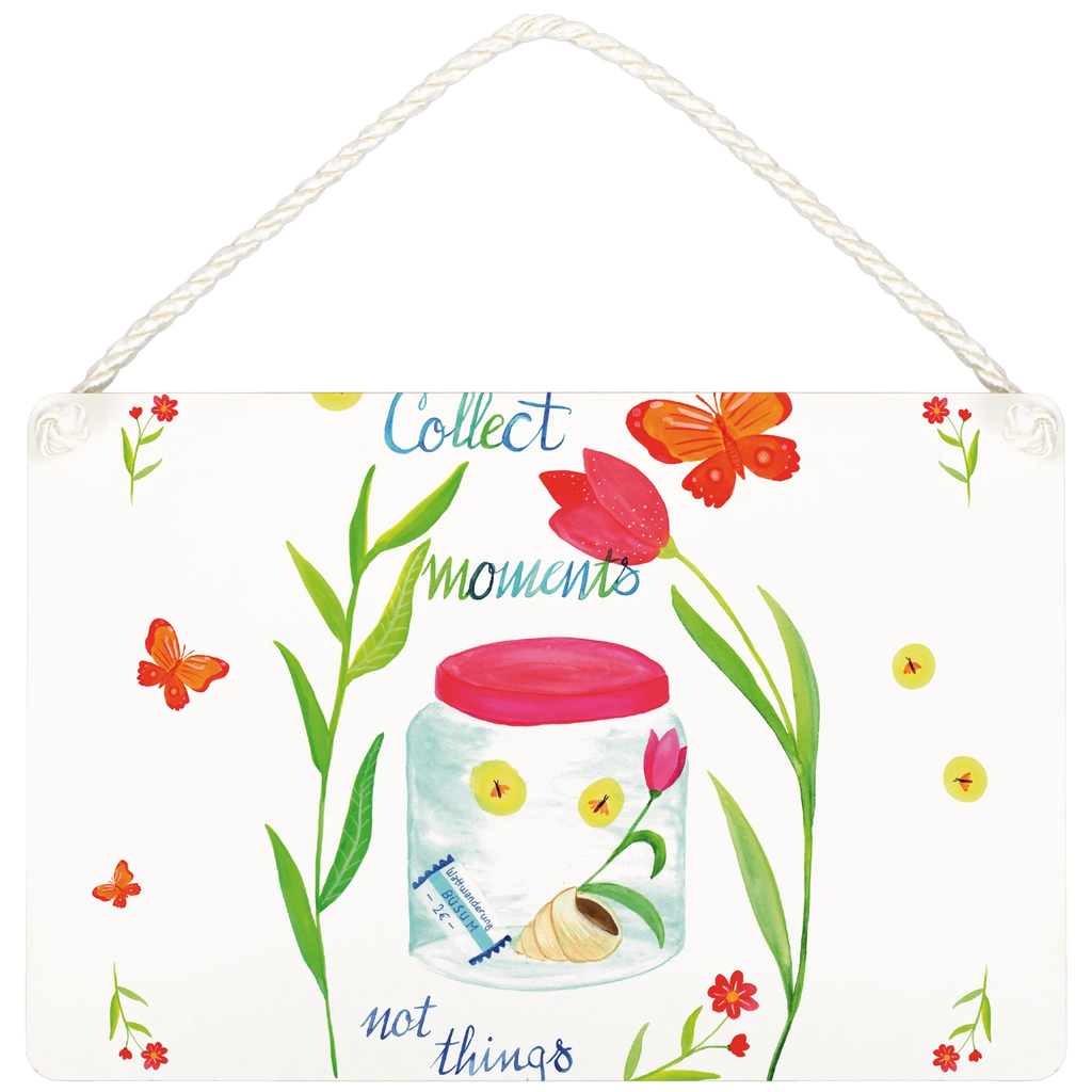 Deko Schild Collect Moments, not things Dekoschild, Deko Schild, Schild, Tür Schild, Türschild, Holzschild, Wandschild, Wanddeko, Blumen Deko, Frühlings Deko, Sommer Deko, Dekoration, positive Botschaft, Naturliebhaber, Outdoor, Natur, Abenteuer, Momente, Spruch Erinnerungen, Zitat Leben, Zitat Englisch, Spruch Leben, Lebensweisheit, Deko Bild, Blumen Motiv, Lebensmotto