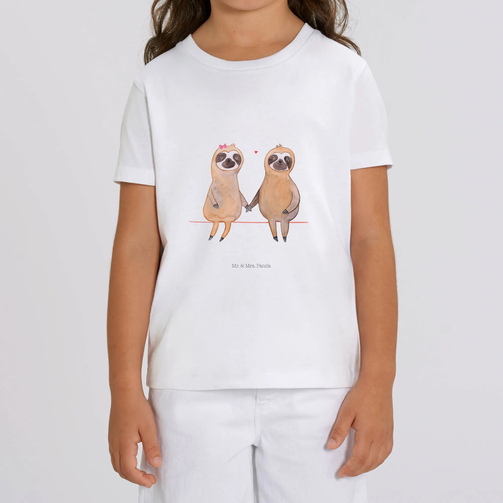 Organic Kinder T-Shirt Faultier Pärchen Kinder T-Shirt, Kinder T-Shirt Mädchen, Kinder T-Shirt Jungen, Faultier, Faultier Geschenk, Faultier Deko, Faultiere, faul, Lieblingstier, Liebe, Liebespaar, Faultierliebe, Faultierpärchen, verliebt, verlobt, gemeinsam, relaxen, Pärchen, Beziehung, Langsamkeit