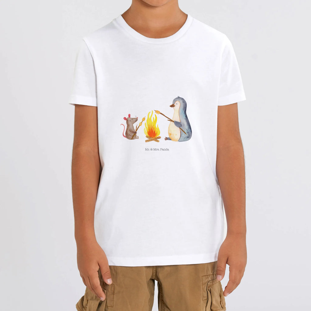 Organic Kinder T-Shirt Pinguin Lagerfeuer Kinder T-Shirt, Kinder T-Shirt Mädchen, Kinder T-Shirt Jungen, Pinguin, Maus, Pinguine, Lagerfeuer, Leben, Arbeit, Job, Motivation, Büro, Büroalltag, Lebensspruch, Lebensmotivation, Neustart, Liebe, grillen, Feuer, Marshmallows