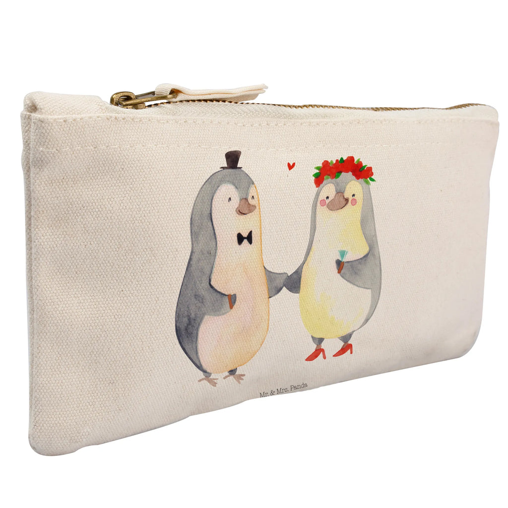 Schminktasche Pinguin Heirat Schminktasche, Kosmetiktasche, Kosmetikbeutel, Stiftemäppchen, Etui, Federmappe, Makeup, XXL, Schminketui, Kosmetiketui, Schlamperetui, Liebe, Partner, Freund, Freundin, Ehemann, Ehefrau, Heiraten, Verlobung, Heiratsantrag, Liebesgeschenk, Jahrestag, Hocheitstag