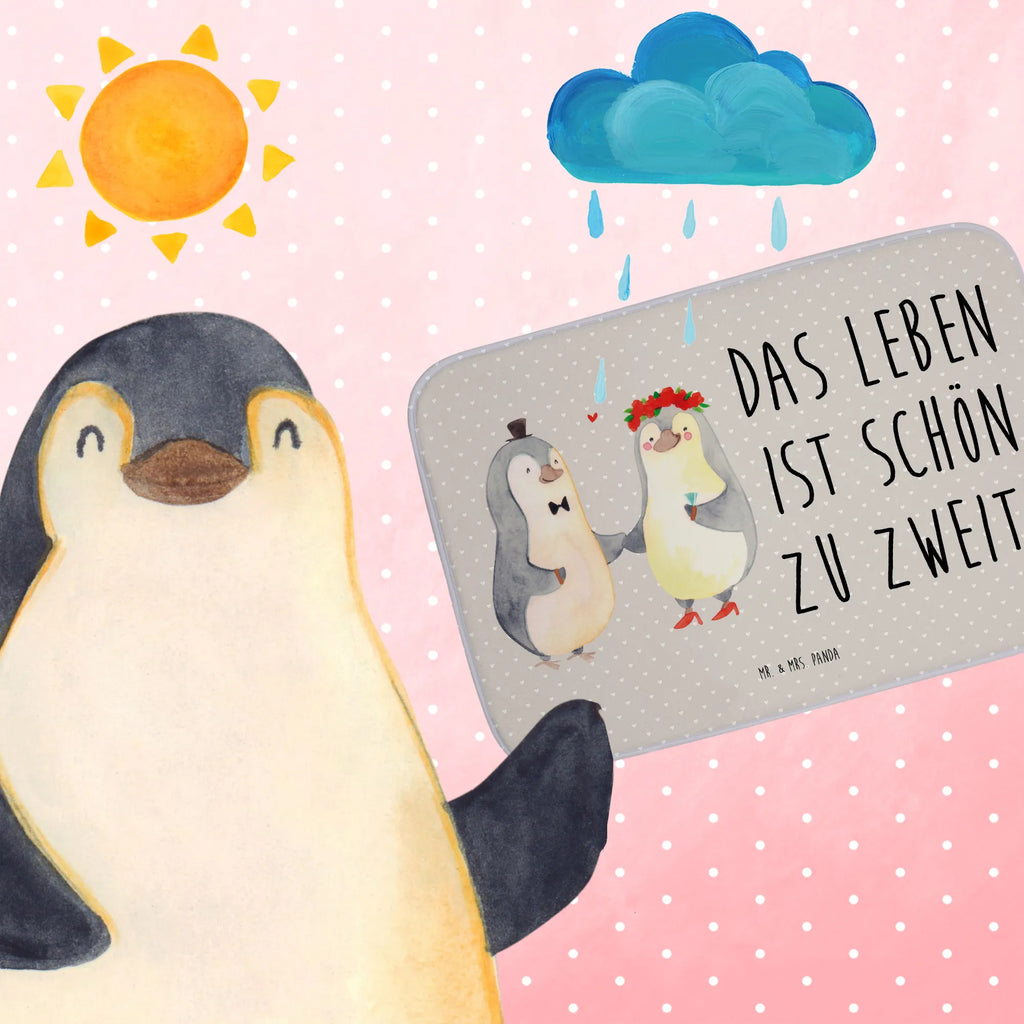 Badvorleger Pinguin Heirat Badematte, Badteppich, Duschvorleger, Badezimmerteppich, Badezimmermatte, Badvorleger, Duschmatte, Duschteppich, Badteppiche, Badgarnitur, Badematten, Teppich Badezimmer, Badezimmermatten, Liebe, Partner, Freund, Freundin, Ehemann, Ehefrau, Heiraten, Verlobung, Heiratsantrag, Liebesgeschenk, Jahrestag, Hocheitstag