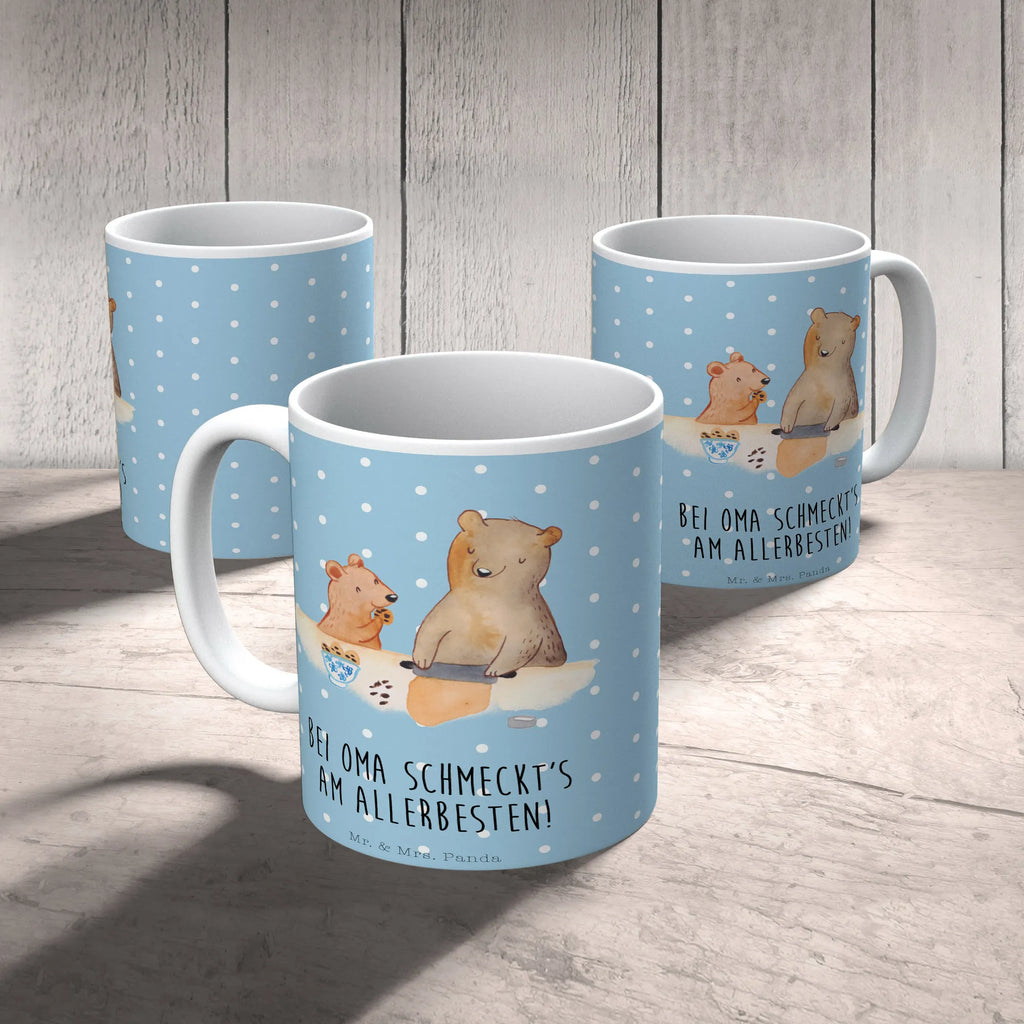 Tasse Oma Bär backen Tasse, Kaffeetasse, Teetasse, Becher, Kaffeebecher, Teebecher, Keramiktasse, Porzellantasse, Büro Tasse, Geschenk Tasse, Tasse Sprüche, Tasse Motive, Kaffeetassen, Tasse bedrucken, Designer Tasse, Cappuccino Tassen, Schöne Teetassen, Familie, Vatertag, Muttertag, Bruder, Schwester, Mama, Papa, Oma, Opa, Omi, Lieblingsoma, Lieblingsomi, backen, kochen, beste Köchin