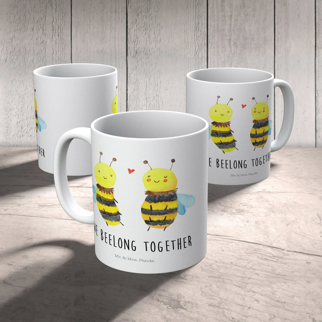 Kindertasse Biene Verliebt Kindertasse, Kinder Tasse, Kunststoff Tasse, Kindergarten Tasse, Trinkbecher, Camping Becher, Kaffeetasse, Kunststoffbecher, Kindergartenbecher, Outdoorgeschirr, Kunststoffgeschirr, Reisebecher, Reisetasse, Kinderbecher, Bruchfeste Tasse, Bruchsichere Tasse, Plastik Tasse, Plastiktasse, Biene, Wespe, Hummel