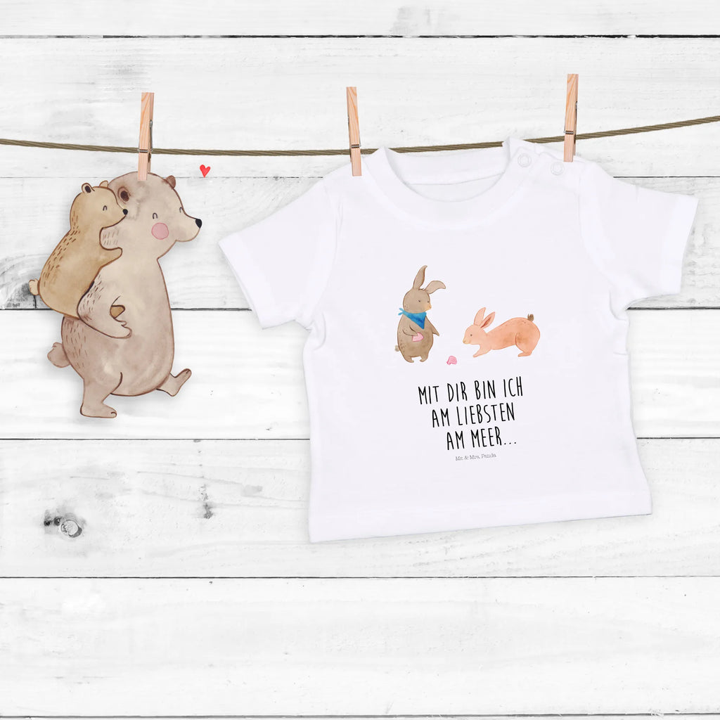 Organic Baby Shirt Hasen Muschel Baby T-Shirt, Jungen Baby T-Shirt, Mädchen Baby T-Shirt, Shirt, Familie, Vatertag, Muttertag, Bruder, Schwester, Mama, Papa, Oma, Opa, Hasen, beste Freundin, Freundin, Freundinnen, best friends, BFF, Muscheln sammeln, Muscheln, Meer