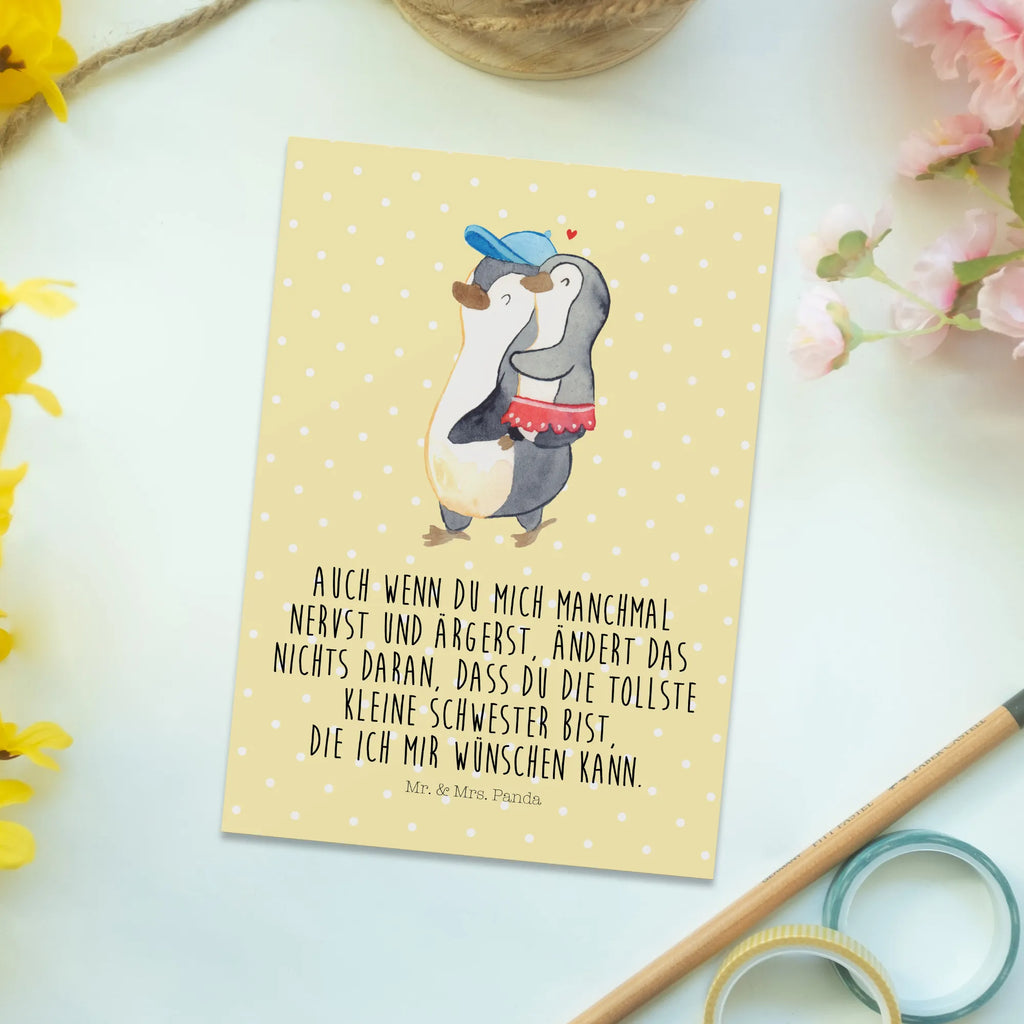 Postkarte Pinguin Kleine Schwester Postkarte, Karte, Geschenkkarte, Grußkarte, Einladung, Ansichtskarte, Geburtstagskarte, Einladungskarte, Dankeskarte, Ansichtskarten, Einladung Geburtstag, Einladungskarten Geburtstag, Familie, Vatertag, Muttertag, Bruder, Schwester, Mama, Papa, Oma, Opa