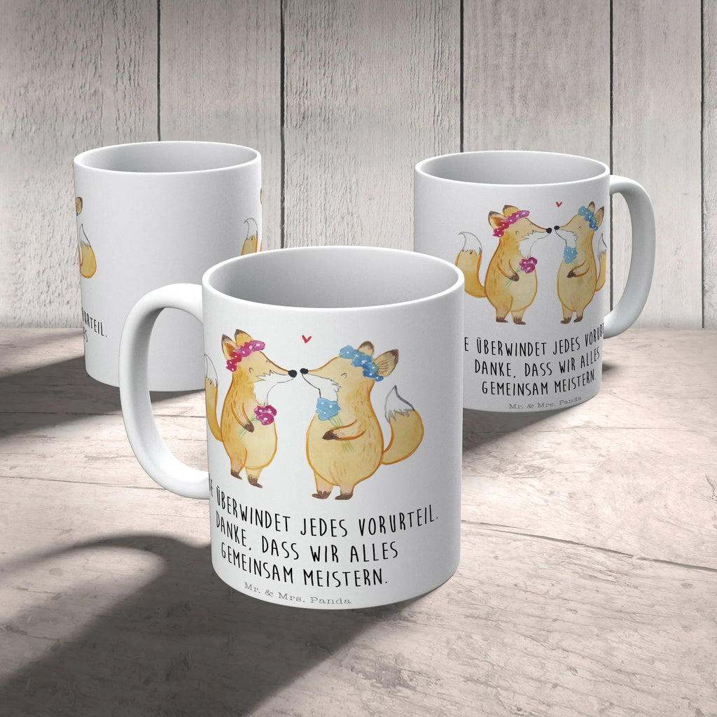 Mug foxes Lesbian Pride Tasse, Kaffeetasse, Teetasse, Keramiktasse, Porzellantasse, Bürotasse, Geschenktasse, Tasse mit Zitaten, Tasse mit Motiven, Hochzeit, Hochzeitsgeschenk, Ehe, Hochzeitsfeier, Trauung, Trauungsgeschenk, Hochzeitskarte, Verlobungsfeier, Verlobungsgeschenk, Hochzeitsgeschenkideen, Hochzeitsgeschenke für Brautpaar