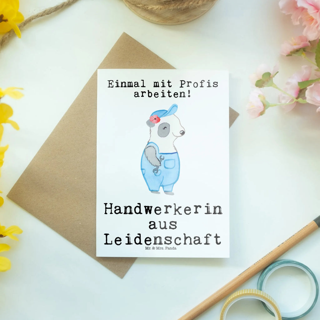 Grußkarte Handwerkerin aus Leidenschaft Grußkarte, Klappkarte, Einladungskarte, Glückwunschkarte, Hochzeitskarte, Geburtstagskarte, Karte, Ansichtskarten, Beruf, Ausbildung, Jubiläum, Abschied, Rente, Kollege, Kollegin, Geschenk, Schenken, Arbeitskollege, Mitarbeiter, Firma, Danke, Dankeschön, Handwerkerin, Gesellenprüfung, Handwerksbetrieb, Werkstatt