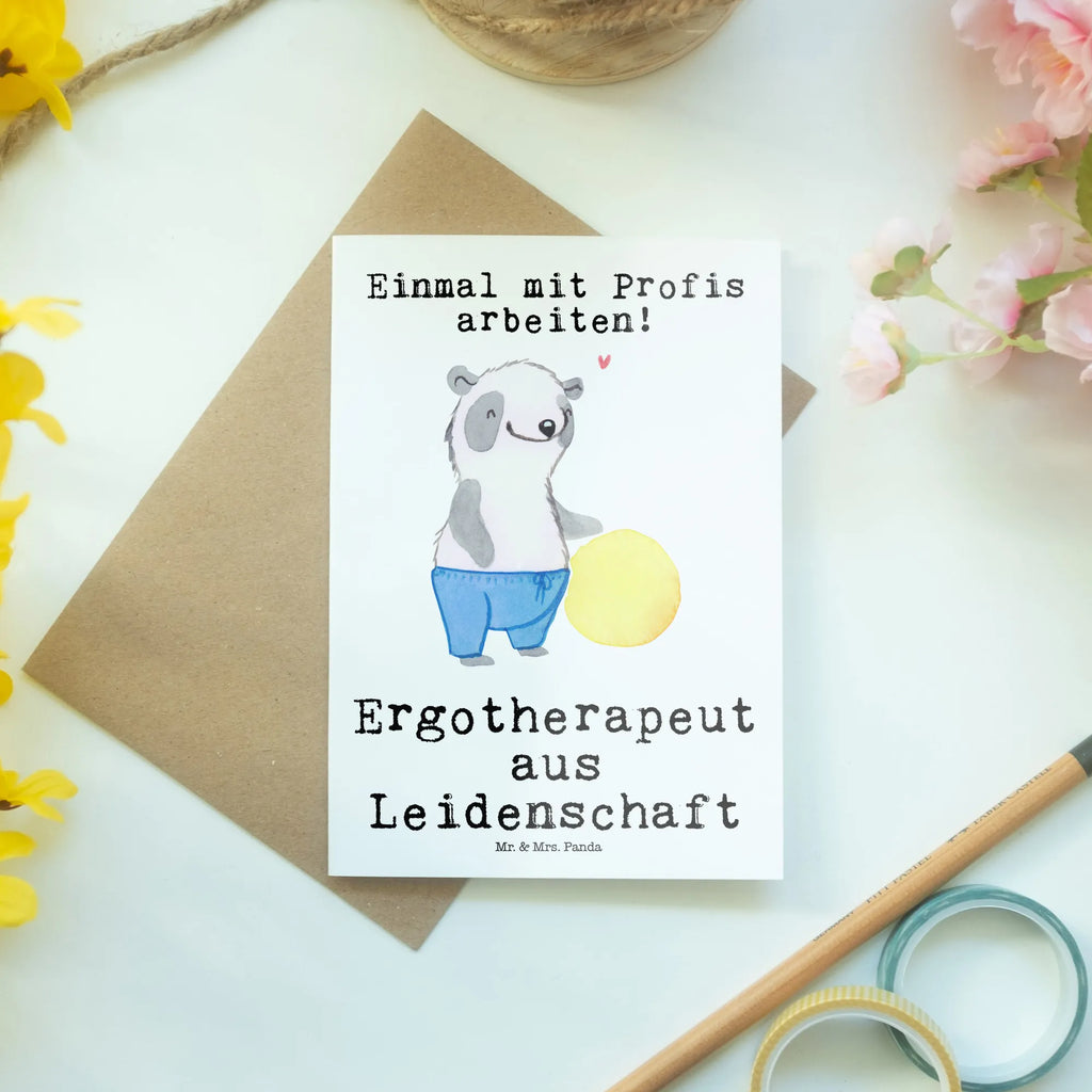 Grußkarte Ergotherapeut aus Leidenschaft Grußkarte, Klappkarte, Einladungskarte, Glückwunschkarte, Hochzeitskarte, Geburtstagskarte, Karte, Ansichtskarten, Beruf, Ausbildung, Jubiläum, Abschied, Rente, Kollege, Kollegin, Geschenk, Schenken, Arbeitskollege, Mitarbeiter, Firma, Danke, Dankeschön, Ergotherapeut, Ergotherapie