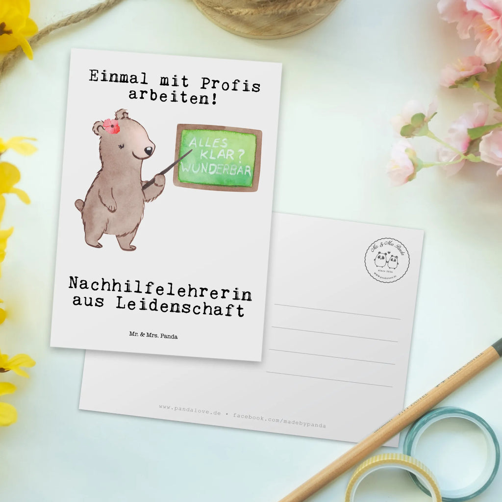 Postkarte Nachhilfelehrerin aus Leidenschaft Postkarte, Karte, Geschenkkarte, Grußkarte, Einladung, Ansichtskarte, Geburtstagskarte, Einladungskarte, Dankeskarte, Ansichtskarten, Einladung Geburtstag, Einladungskarten Geburtstag, Beruf, Ausbildung, Jubiläum, Abschied, Rente, Kollege, Kollegin, Geschenk, Schenken, Arbeitskollege, Mitarbeiter, Firma, Danke, Dankeschön, Nachhilfelehrerin, Nachhilfeschule, Nachhilfeunterricht