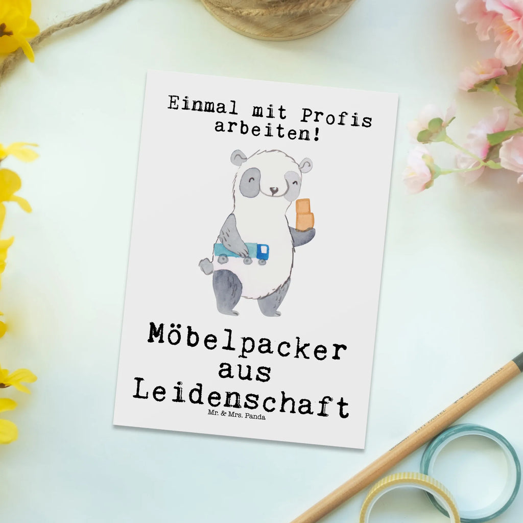 Postkarte Möbelpacker aus Leidenschaft Postkarte, Karte, Geschenkkarte, Grußkarte, Einladung, Ansichtskarte, Geburtstagskarte, Einladungskarte, Dankeskarte, Ansichtskarten, Einladung Geburtstag, Einladungskarten Geburtstag, Beruf, Ausbildung, Jubiläum, Abschied, Rente, Kollege, Kollegin, Geschenk, Schenken, Arbeitskollege, Mitarbeiter, Firma, Danke, Dankeschön, Möbelpacker, Umzugshelfer, Umzugsfirma, Umzugsservice