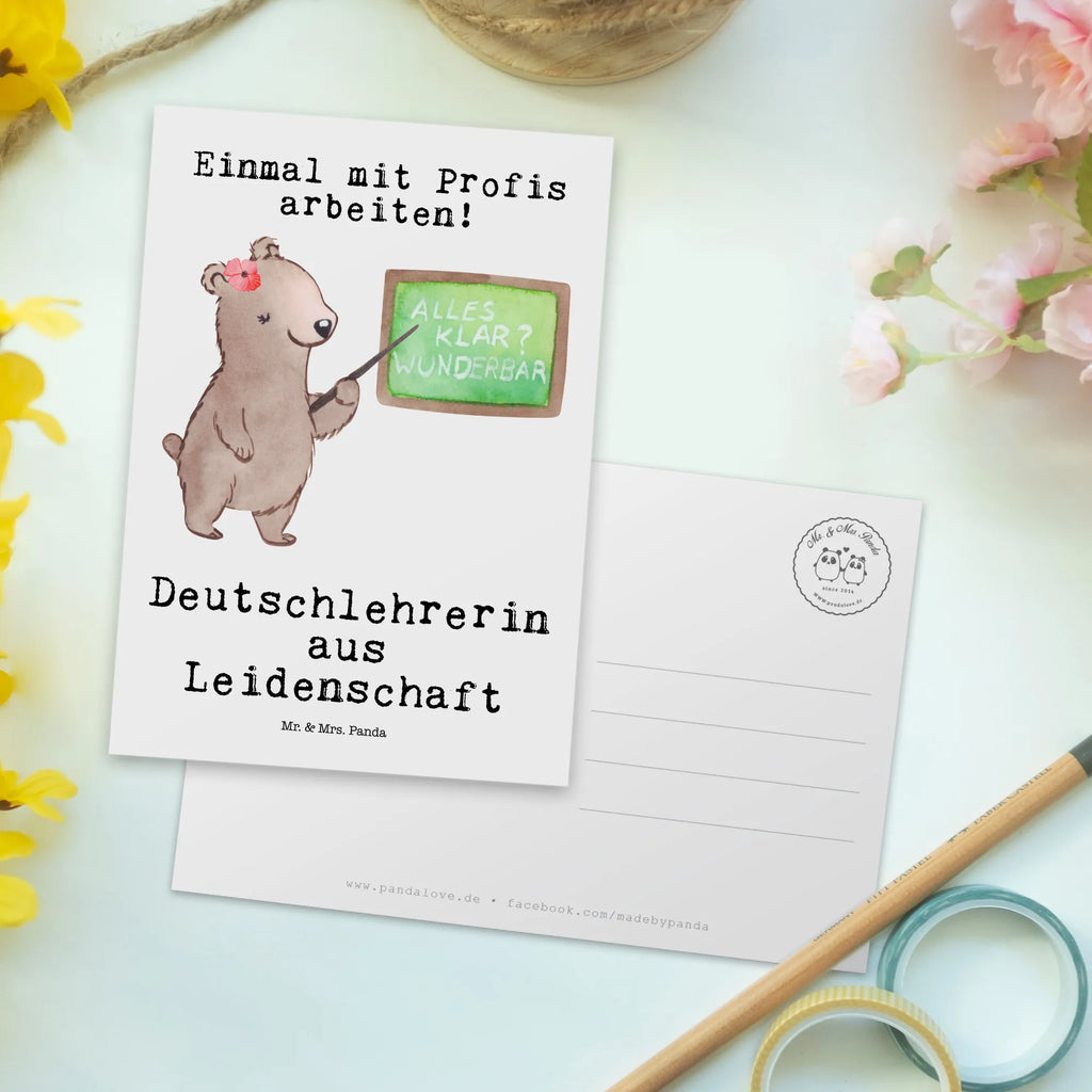 Postkarte Deutschlehrerin aus Leidenschaft Postkarte, Karte, Geschenkkarte, Grußkarte, Einladung, Ansichtskarte, Geburtstagskarte, Einladungskarte, Dankeskarte, Ansichtskarten, Einladung Geburtstag, Einladungskarten Geburtstag, Beruf, Ausbildung, Jubiläum, Abschied, Rente, Kollege, Kollegin, Geschenk, Schenken, Arbeitskollege, Mitarbeiter, Firma, Danke, Dankeschön, Deutschlehrerin, Deutschunterricht, Schule, Grundschule