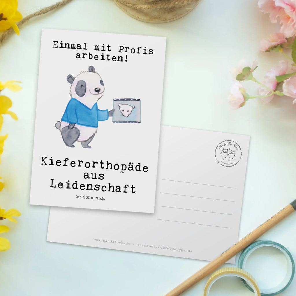 Postkarte Kieferorthopäde aus Leidenschaft Postkarte, Karte, Geschenkkarte, Grußkarte, Einladung, Ansichtskarte, Geburtstagskarte, Einladungskarte, Dankeskarte, Ansichtskarten, Einladung Geburtstag, Einladungskarten Geburtstag, Beruf, Ausbildung, Jubiläum, Abschied, Rente, Kollege, Kollegin, Geschenk, Schenken, Arbeitskollege, Mitarbeiter, Firma, Danke, Dankeschön