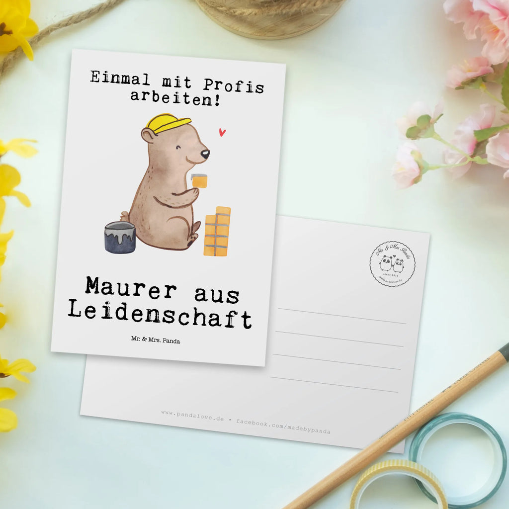 Postkarte Maurer aus Leidenschaft Postkarte, Karte, Geschenkkarte, Grußkarte, Einladung, Ansichtskarte, Geburtstagskarte, Einladungskarte, Dankeskarte, Ansichtskarten, Einladung Geburtstag, Einladungskarten Geburtstag, Beruf, Ausbildung, Jubiläum, Abschied, Rente, Kollege, Kollegin, Geschenk, Schenken, Arbeitskollege, Mitarbeiter, Firma, Danke, Dankeschön, Maurer, Maurermeister, Gesellenprüfung, Handwerker, Maurerbetrieb