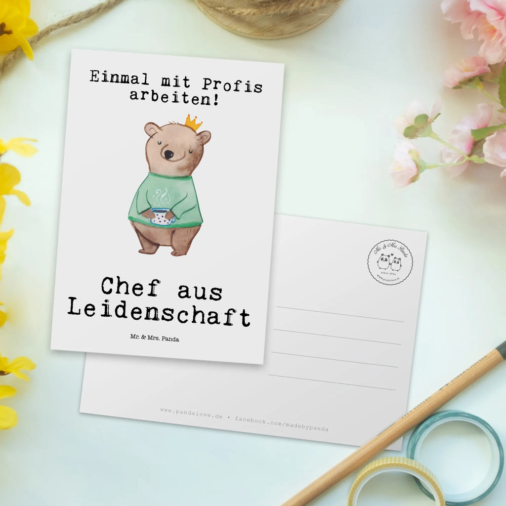 Postkarte Chef aus Leidenschaft Postkarte, Karte, Geschenkkarte, Grußkarte, Einladung, Ansichtskarte, Geburtstagskarte, Einladungskarte, Dankeskarte, Ansichtskarten, Einladung Geburtstag, Einladungskarten Geburtstag, Beruf, Ausbildung, Jubiläum, Abschied, Rente, Kollege, Kollegin, Geschenk, Schenken, Arbeitskollege, Mitarbeiter, Firma, Danke, Dankeschön, CEO, Chef, Führungskraft, Geschäftsinhaber, Firmeninhaber, Unternehmensinhaber, Direktor, Leiter