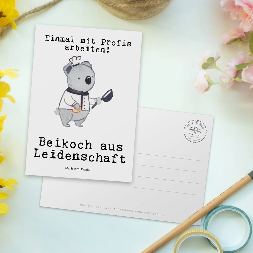 Postkarte Beikoch aus Leidenschaft Postkarte, Karte, Geschenkkarte, Grußkarte, Einladung, Ansichtskarte, Geburtstagskarte, Einladungskarte, Dankeskarte, Ansichtskarten, Einladung Geburtstag, Einladungskarten Geburtstag, Beruf, Ausbildung, Jubiläum, Abschied, Rente, Kollege, Kollegin, Geschenk, Schenken, Arbeitskollege, Mitarbeiter, Firma, Danke, Dankeschön, Beikoch, Spülhilfe, Hilfskoch, Jungkoch, Küchenhilfe, Gastronomie, Restaurant, Koch