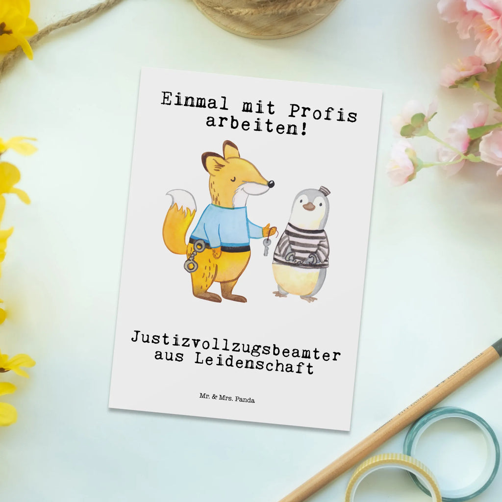 Postkarte Justizvollzugsbeamter aus Leidenschaft Postkarte, Karte, Geschenkkarte, Grußkarte, Einladung, Ansichtskarte, Geburtstagskarte, Einladungskarte, Dankeskarte, Ansichtskarten, Einladung Geburtstag, Einladungskarten Geburtstag, Beruf, Ausbildung, Jubiläum, Abschied, Rente, Kollege, Kollegin, Geschenk, Schenken, Arbeitskollege, Mitarbeiter, Firma, Danke, Dankeschön, Gefängniswärter, Justizvollzugsbeamter