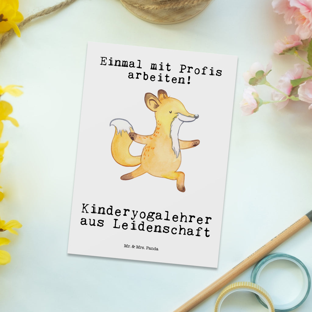 Postkarte Kinderyogalehrer aus Leidenschaft Postkarte, Karte, Geschenkkarte, Grußkarte, Einladung, Ansichtskarte, Geburtstagskarte, Einladungskarte, Dankeskarte, Ansichtskarten, Einladung Geburtstag, Einladungskarten Geburtstag, Beruf, Ausbildung, Jubiläum, Abschied, Rente, Kollege, Kollegin, Geschenk, Schenken, Arbeitskollege, Mitarbeiter, Firma, Danke, Dankeschön