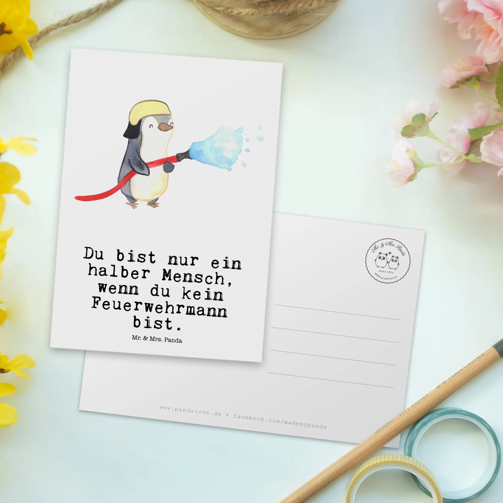 Postkarte Feuerwehrmann mit Herz Postkarte, Karte, Geschenkkarte, Grußkarte, Einladung, Ansichtskarte, Geburtstagskarte, Einladungskarte, Dankeskarte, Ansichtskarten, Einladung Geburtstag, Einladungskarten Geburtstag, Beruf, Ausbildung, Jubiläum, Abschied, Rente, Kollege, Kollegin, Geschenk, Schenken, Arbeitskollege, Mitarbeiter, Firma, Danke, Dankeschön, Feuerwehrmann, Feuerwehrhauptmann, Brandschutz, Feuerwehr, freiwillige Feuerwehr