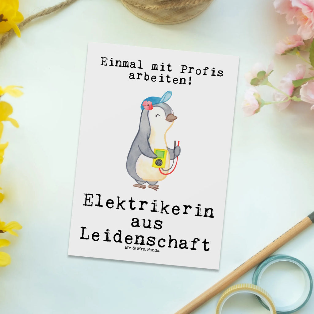 Postkarte Elektrikerin Leidenschaft Postkarte, Karte, Geschenkkarte, Grußkarte, Einladung, Ansichtskarte, Geburtstagskarte, Einladungskarte, Dankeskarte, Ansichtskarten, Einladung Geburtstag, Einladungskarten Geburtstag, Beruf, Ausbildung, Jubiläum, Abschied, Rente, Kollege, Kollegin, Geschenk, Schenken, Arbeitskollege, Mitarbeiter, Firma, Danke, Dankeschön, Elektrikerin, Elektronmonteurin, Elektrotechnikerin, Elektroinstallateurin, Elektromeisterin, Gesellenprüfung