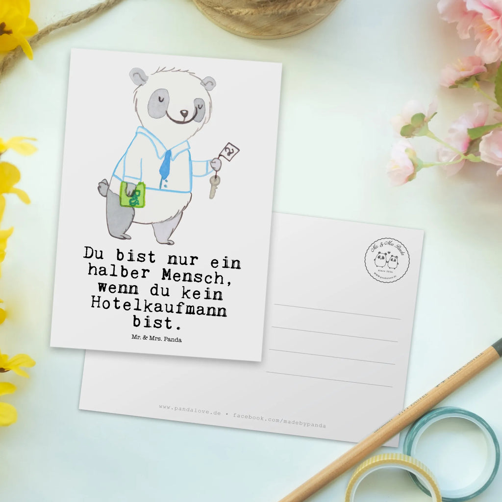 Postkarte Hotelkaufmann mit Herz Postkarte, Karte, Geschenkkarte, Grußkarte, Einladung, Ansichtskarte, Geburtstagskarte, Einladungskarte, Dankeskarte, Ansichtskarten, Einladung Geburtstag, Einladungskarten Geburtstag, Beruf, Ausbildung, Jubiläum, Abschied, Rente, Kollege, Kollegin, Geschenk, Schenken, Arbeitskollege, Mitarbeiter, Firma, Danke, Dankeschön, Hotelkaufmann, Hotelfachmann, Hotelfachangestellter, Hotelier, Hoteleröffnung