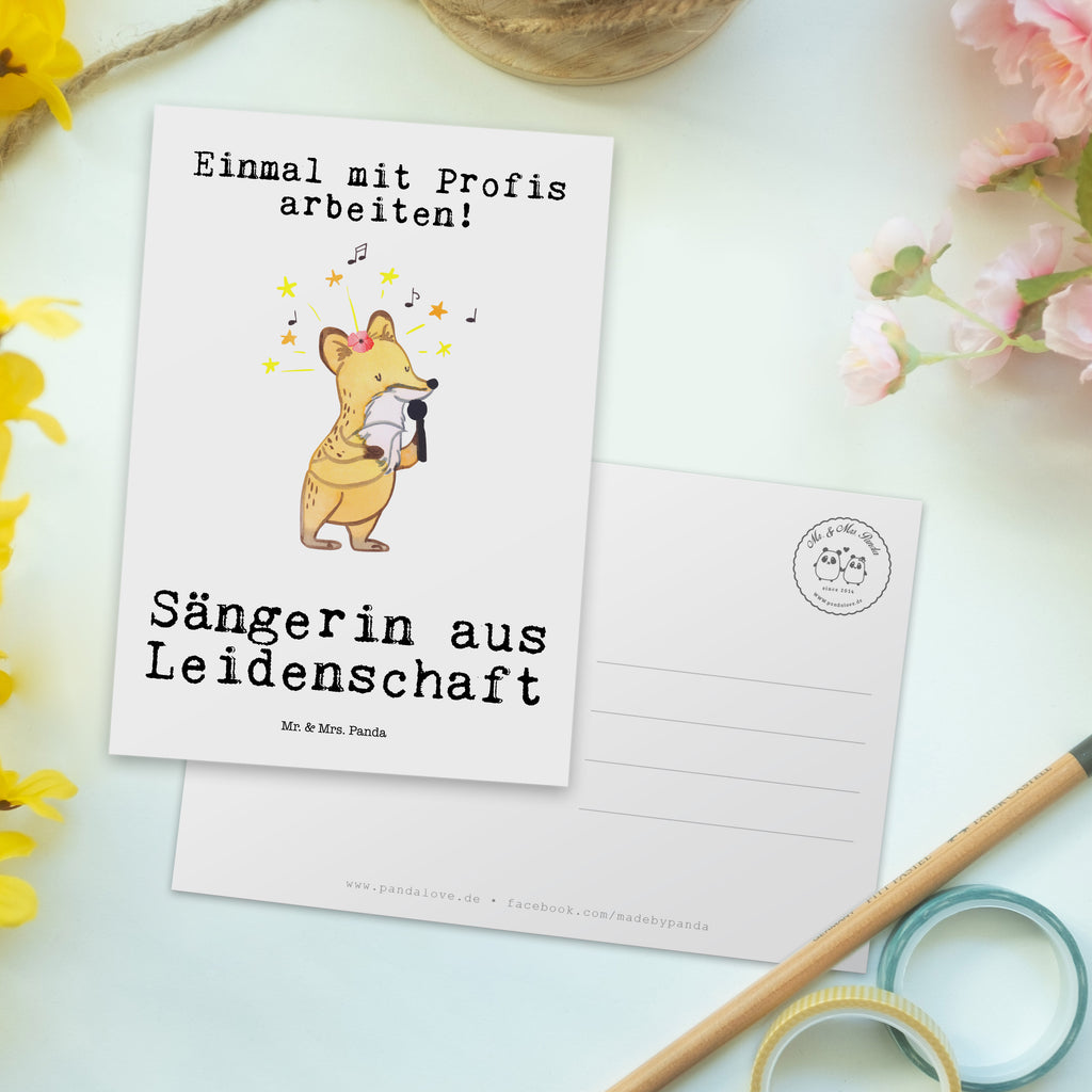 Postkarte Sängerin Leidenschaft Postkarte, Karte, Geschenkkarte, Grußkarte, Einladung, Ansichtskarte, Geburtstagskarte, Einladungskarte, Dankeskarte, Ansichtskarten, Einladung Geburtstag, Einladungskarten Geburtstag, Beruf, Ausbildung, Jubiläum, Abschied, Rente, Kollege, Kollegin, Geschenk, Schenken, Arbeitskollege, Mitarbeiter, Firma, Danke, Dankeschön