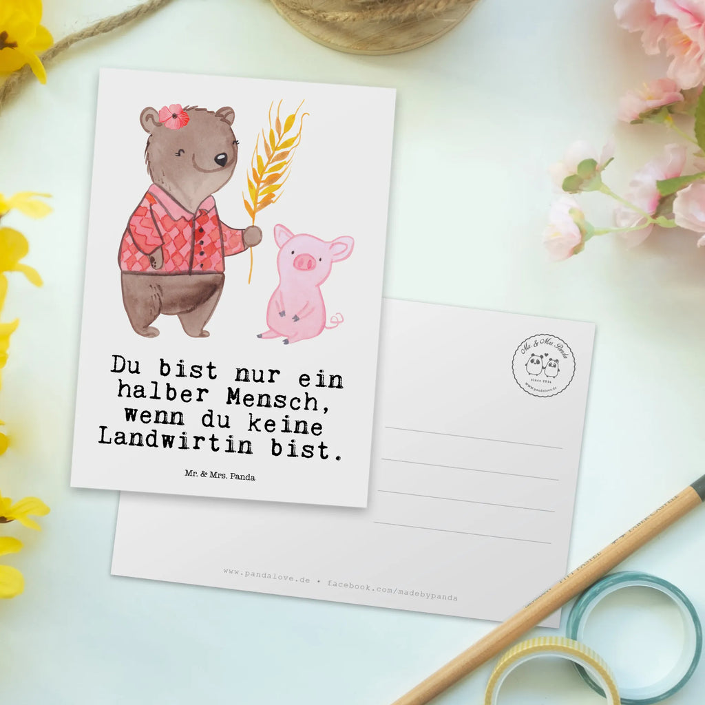 Postkarte Landwirtin mit Herz Postkarte, Karte, Geschenkkarte, Grußkarte, Einladung, Ansichtskarte, Geburtstagskarte, Einladungskarte, Dankeskarte, Ansichtskarten, Einladung Geburtstag, Einladungskarten Geburtstag, Beruf, Ausbildung, Jubiläum, Abschied, Rente, Kollege, Kollegin, Geschenk, Schenken, Arbeitskollege, Mitarbeiter, Firma, Danke, Dankeschön, Landwirtin, Bäuerin, Tierwirtin, Agronomin, Farmerin, Bauernhof