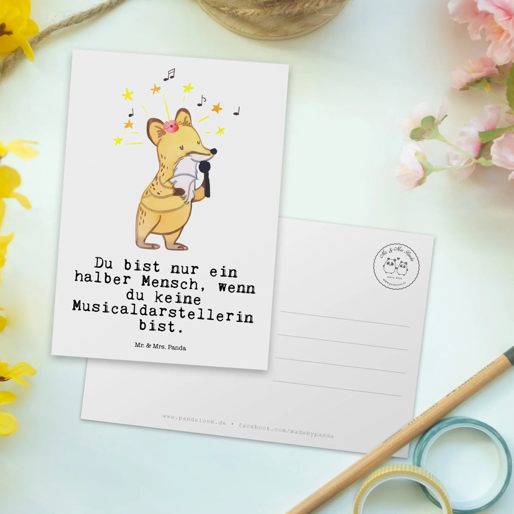 Postkarte Musicaldarstellerin mit Herz Postkarte, Karte, Geschenkkarte, Grußkarte, Einladung, Ansichtskarte, Geburtstagskarte, Einladungskarte, Dankeskarte, Ansichtskarten, Einladung Geburtstag, Einladungskarten Geburtstag, Beruf, Ausbildung, Jubiläum, Abschied, Rente, Kollege, Kollegin, Geschenk, Schenken, Arbeitskollege, Mitarbeiter, Firma, Danke, Dankeschön