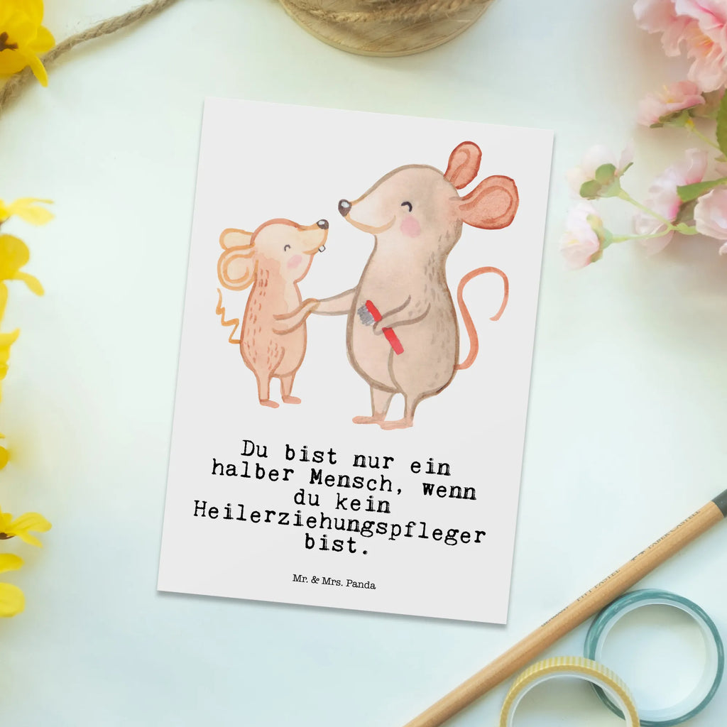 Postkarte Heilerziehungspfleger mit Herz Postkarte, Karte, Geschenkkarte, Grußkarte, Einladung, Ansichtskarte, Geburtstagskarte, Einladungskarte, Dankeskarte, Ansichtskarten, Einladung Geburtstag, Einladungskarten Geburtstag, Beruf, Ausbildung, Jubiläum, Abschied, Rente, Kollege, Kollegin, Geschenk, Schenken, Arbeitskollege, Mitarbeiter, Firma, Danke, Dankeschön, Heilerziehungspfleger, Heilpädagoge