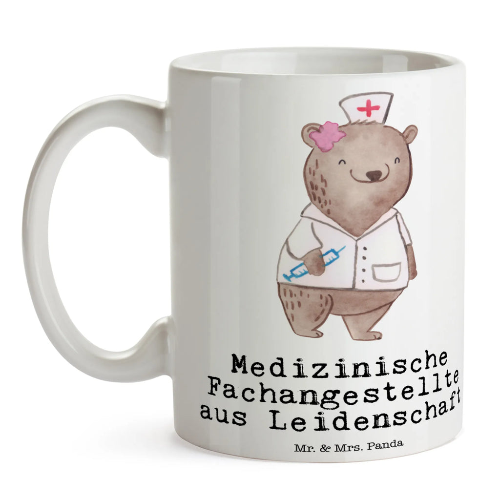 Tasse Medizinische Fachangestellte aus Leidenschaft Tasse, Kaffeetasse, Teetasse, Becher, Kaffeebecher, Teebecher, Keramiktasse, Porzellantasse, Büro Tasse, Geschenk Tasse, Tasse Sprüche, Tasse Motive, Kaffeetassen, Tasse bedrucken, Designer Tasse, Cappuccino Tassen, Schöne Teetassen, Beruf, Ausbildung, Jubiläum, Abschied, Rente, Kollege, Kollegin, Geschenk, Schenken, Arbeitskollege, Mitarbeiter, Firma, Danke, Dankeschön, Arzthelferin, Medizinische Fachangestellte, Sprechstundenhilfe