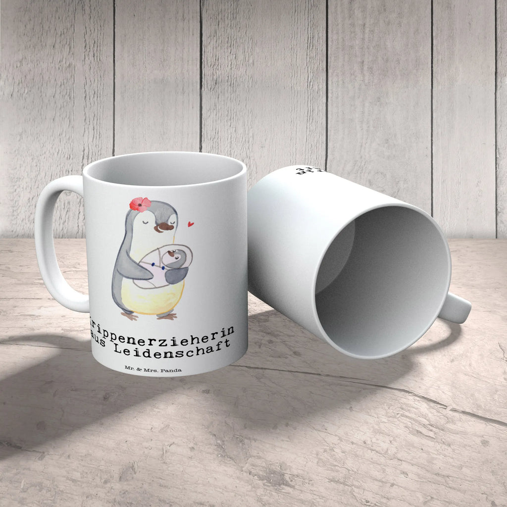 Tasse Krippenerzieherin aus Leidenschaft Tasse, Kaffeetasse, Teetasse, Becher, Kaffeebecher, Teebecher, Keramiktasse, Porzellantasse, Büro Tasse, Geschenk Tasse, Tasse Sprüche, Tasse Motive, Kaffeetassen, Tasse bedrucken, Designer Tasse, Cappuccino Tassen, Schöne Teetassen, Beruf, Ausbildung, Jubiläum, Abschied, Rente, Kollege, Kollegin, Geschenk, Schenken, Arbeitskollege, Mitarbeiter, Firma, Danke, Dankeschön, Krippenerzieherin, Kindertagesstätte, KITA, Eröffnung, Erzieherin, Pädagogin