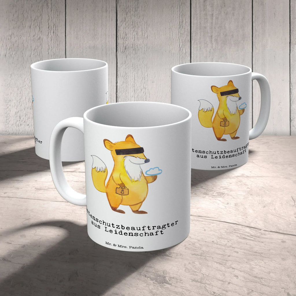 Tasse Datenschutzbeauftragter aus Leidenschaft Tasse, Kaffeetasse, Teetasse, Becher, Kaffeebecher, Teebecher, Keramiktasse, Porzellantasse, Büro Tasse, Geschenk Tasse, Tasse Sprüche, Tasse Motive, Kaffeetassen, Tasse bedrucken, Designer Tasse, Cappuccino Tassen, Schöne Teetassen, Beruf, Ausbildung, Jubiläum, Abschied, Rente, Kollege, Kollegin, Geschenk, Schenken, Arbeitskollege, Mitarbeiter, Firma, Danke, Dankeschön, Datenschutzbeauftragter, Datenschutz, Datenschützer, Anonymität