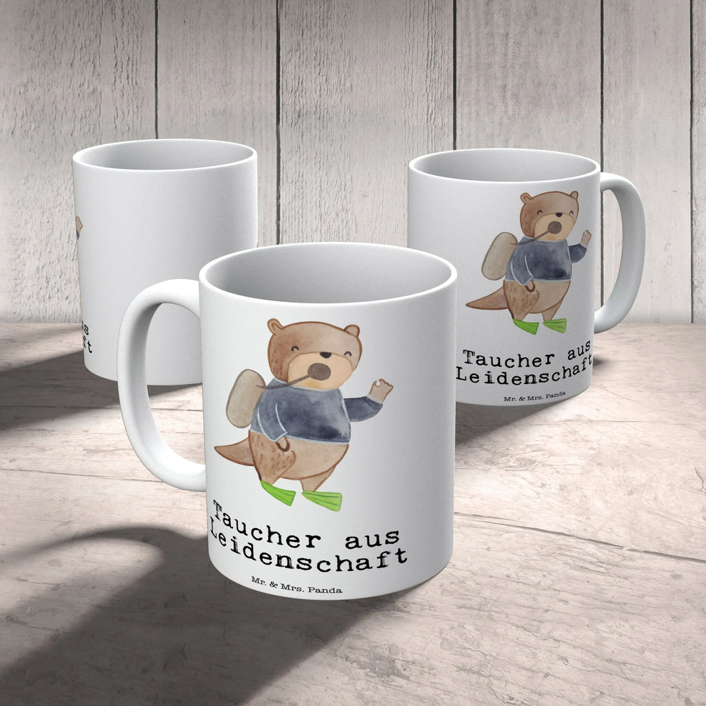 Tasse Taucher aus Leidenschaft Tasse, Kaffeetasse, Teetasse, Becher, Kaffeebecher, Teebecher, Keramiktasse, Porzellantasse, Büro Tasse, Geschenk Tasse, Tasse Sprüche, Tasse Motive, Kaffeetassen, Tasse bedrucken, Designer Tasse, Cappuccino Tassen, Schöne Teetassen, Beruf, Ausbildung, Jubiläum, Abschied, Rente, Kollege, Kollegin, Geschenk, Schenken, Arbeitskollege, Mitarbeiter, Firma, Danke, Dankeschön