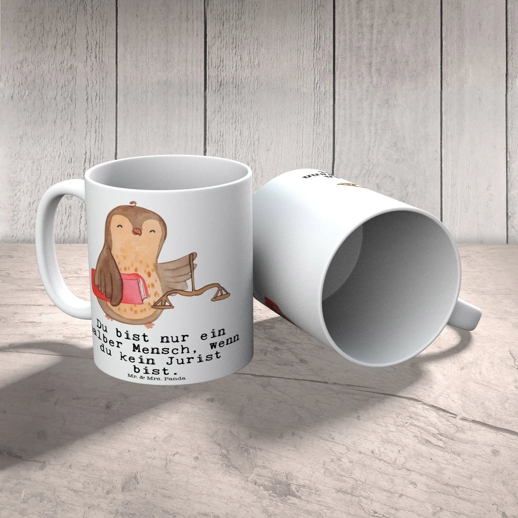 Tasse Jurist mit Herz Tasse, Kaffeetasse, Teetasse, Becher, Kaffeebecher, Teebecher, Keramiktasse, Porzellantasse, Büro Tasse, Geschenk Tasse, Tasse Sprüche, Tasse Motive, Kaffeetassen, Tasse bedrucken, Designer Tasse, Cappuccino Tassen, Schöne Teetassen, Beruf, Ausbildung, Jubiläum, Abschied, Rente, Kollege, Kollegin, Geschenk, Schenken, Arbeitskollege, Mitarbeiter, Firma, Danke, Dankeschön, Jurist, Anwalt, Jura Studium, Master of laws, Staatsexamen, Jurastudent, Anwaltskanzlei