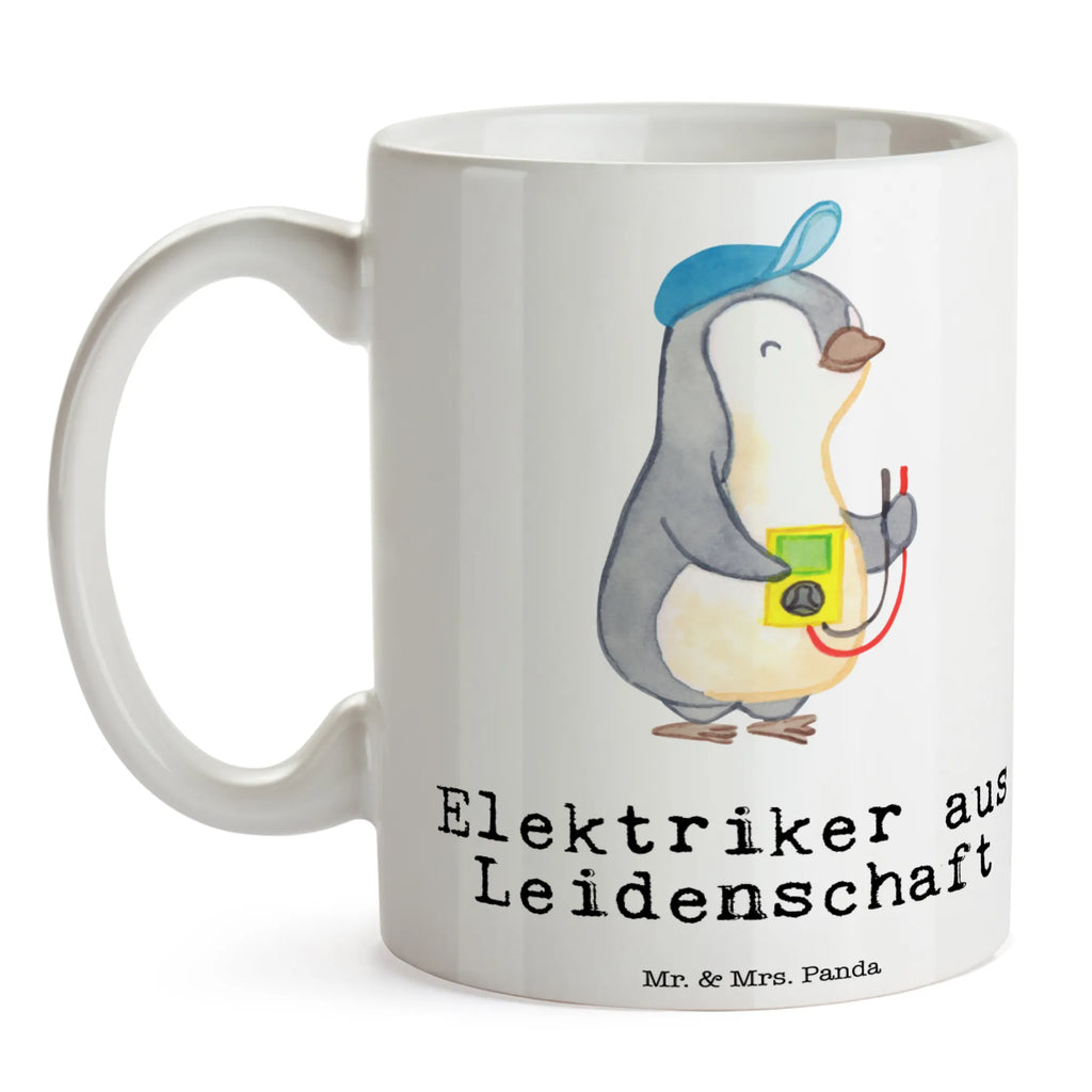 Tasse Elektriker aus Leidenschaft Tasse, Kaffeetasse, Teetasse, Becher, Kaffeebecher, Teebecher, Keramiktasse, Porzellantasse, Büro Tasse, Geschenk Tasse, Tasse Sprüche, Tasse Motive, Kaffeetassen, Tasse bedrucken, Designer Tasse, Cappuccino Tassen, Schöne Teetassen, Beruf, Ausbildung, Jubiläum, Abschied, Rente, Kollege, Kollegin, Geschenk, Schenken, Arbeitskollege, Mitarbeiter, Firma, Danke, Dankeschön, Elektriker, Elektronmonteur, Elektrotechniker, Elektroinstallateur, Elektromeister, Gesellenprüfung