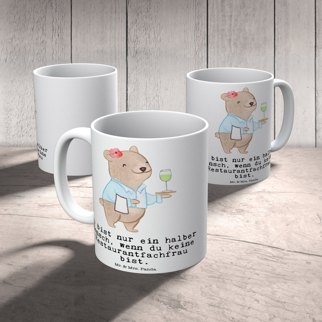 Tasse Restaurantfachfrau mit Herz Tasse, Kaffeetasse, Teetasse, Becher, Kaffeebecher, Teebecher, Keramiktasse, Porzellantasse, Büro Tasse, Geschenk Tasse, Tasse Sprüche, Tasse Motive, Kaffeetassen, Tasse bedrucken, Designer Tasse, Cappuccino Tassen, Schöne Teetassen, Beruf, Ausbildung, Jubiläum, Abschied, Rente, Kollege, Kollegin, Geschenk, Schenken, Arbeitskollege, Mitarbeiter, Firma, Danke, Dankeschön