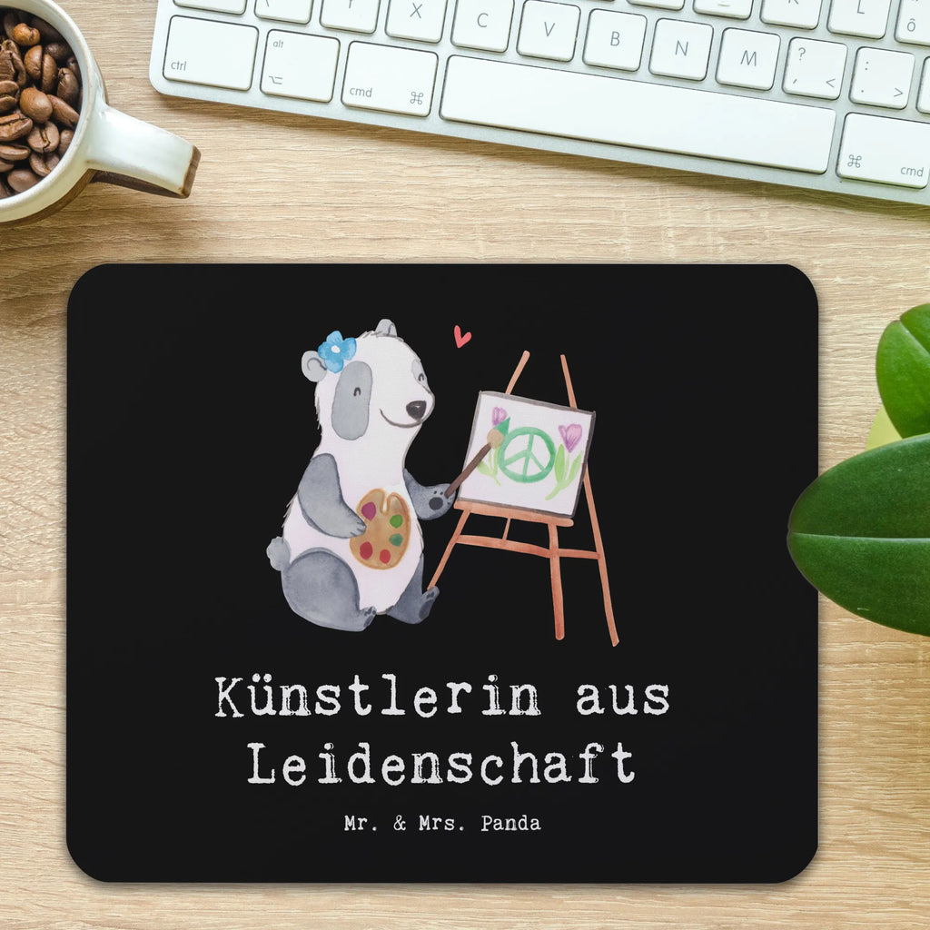 Mauspad Künstlerin aus Leidenschaft Mousepad, Computer zubehör, Büroausstattung, PC Zubehör, Arbeitszimmer, Mauspad, Einzigartiges Mauspad, Designer Mauspad, Mausunterlage, Mauspad Büro, Beruf, Ausbildung, Jubiläum, Abschied, Rente, Kollege, Kollegin, Geschenk, Schenken, Arbeitskollege, Mitarbeiter, Firma, Danke, Dankeschön, Künstlerin, Malerin, Kunstmalerin, Galerie Eröffnung, Kunstschule