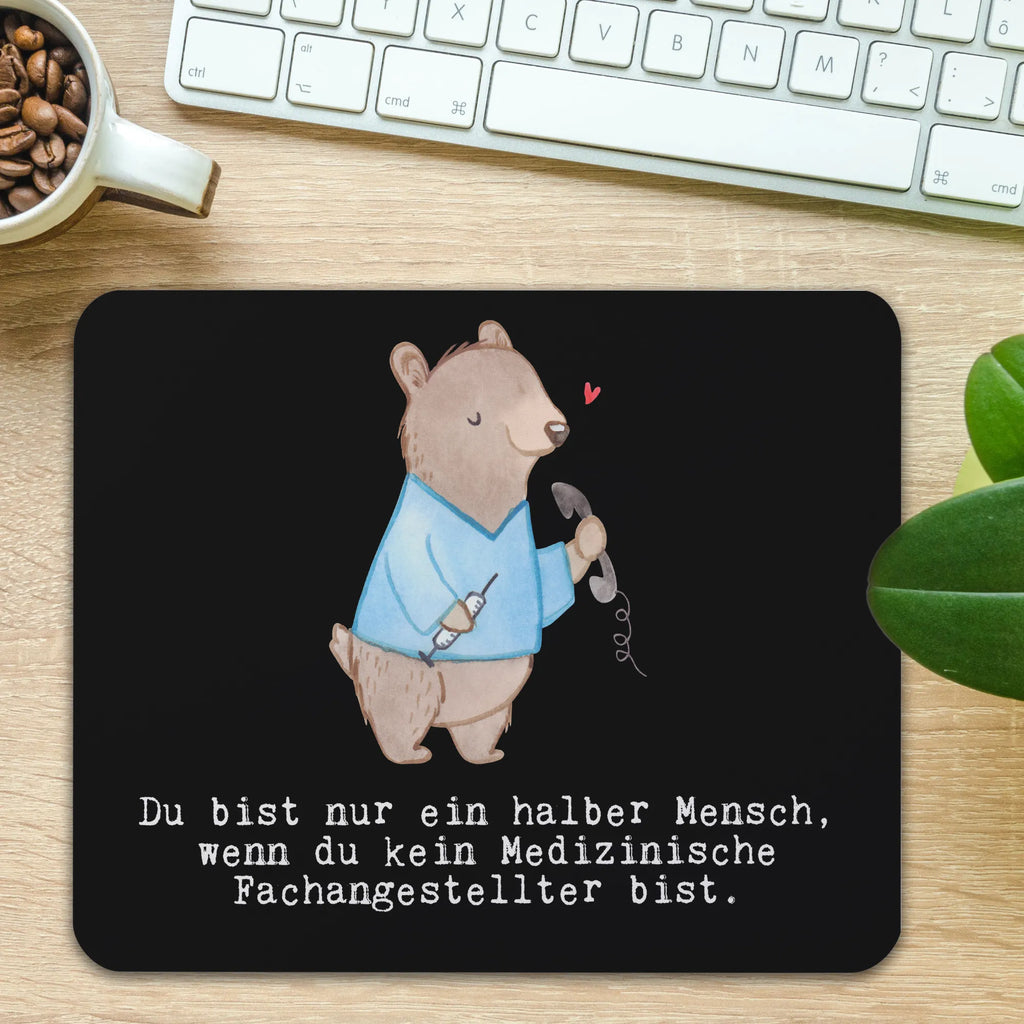 Mauspad Medizinische Fachangestellter mit Herz Mousepad, Computer zubehör, Büroausstattung, PC Zubehör, Arbeitszimmer, Mauspad, Einzigartiges Mauspad, Designer Mauspad, Mausunterlage, Mauspad Büro, Beruf, Ausbildung, Jubiläum, Abschied, Rente, Kollege, Kollegin, Geschenk, Schenken, Arbeitskollege, Mitarbeiter, Firma, Danke, Dankeschön, Arzthelfer, Medizinischer Fachangestellter, Sprechstundenhilfe