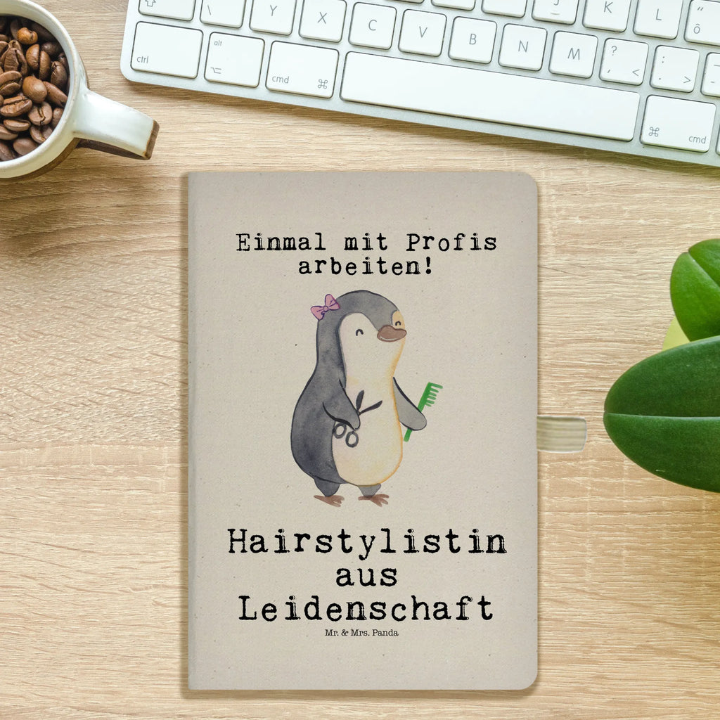 Baumwoll Notizbuch Hairstylistin aus Leidenschaft Notizen, Eintragebuch, Tagebuch, Notizblock, Adressbuch, Journal, Kladde, Skizzenbuch, Notizheft, Schreibbuch, Schreibheft, Beruf, Ausbildung, Jubiläum, Abschied, Rente, Kollege, Kollegin, Geschenk, Schenken, Arbeitskollege, Mitarbeiter, Firma, Danke, Dankeschön, Frisörin, Haarstylistin, Hairstylistin, Friseursalon