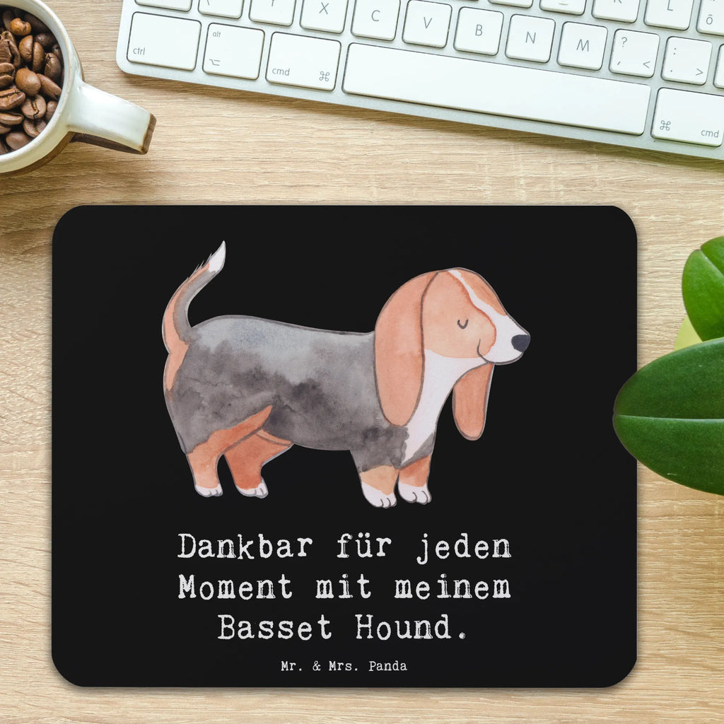 Mauspad Basset Hound Moment Mousepad, Computer zubehör, Büroausstattung, PC Zubehör, Arbeitszimmer, Mauspad, Einzigartiges Mauspad, Designer Mauspad, Mausunterlage, Mauspad Büro, Hund, Hunderasse, Rassehund, Hundebesitzer, Geschenk, Tierfreund, Schenken, Welpe, Basset Hound, Basset