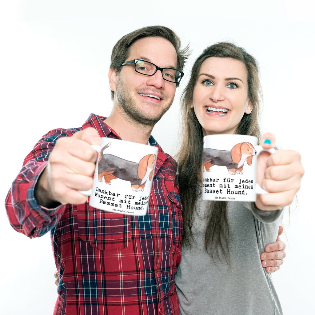 Tasse Basset Hound Moment Tasse, Kaffeetasse, Teetasse, Becher, Kaffeebecher, Teebecher, Keramiktasse, Porzellantasse, Büro Tasse, Geschenk Tasse, Tasse Sprüche, Tasse Motive, Kaffeetassen, Tasse bedrucken, Designer Tasse, Cappuccino Tassen, Schöne Teetassen, Hund, Hunderasse, Rassehund, Hundebesitzer, Geschenk, Tierfreund, Schenken, Welpe, Basset Hound, Basset