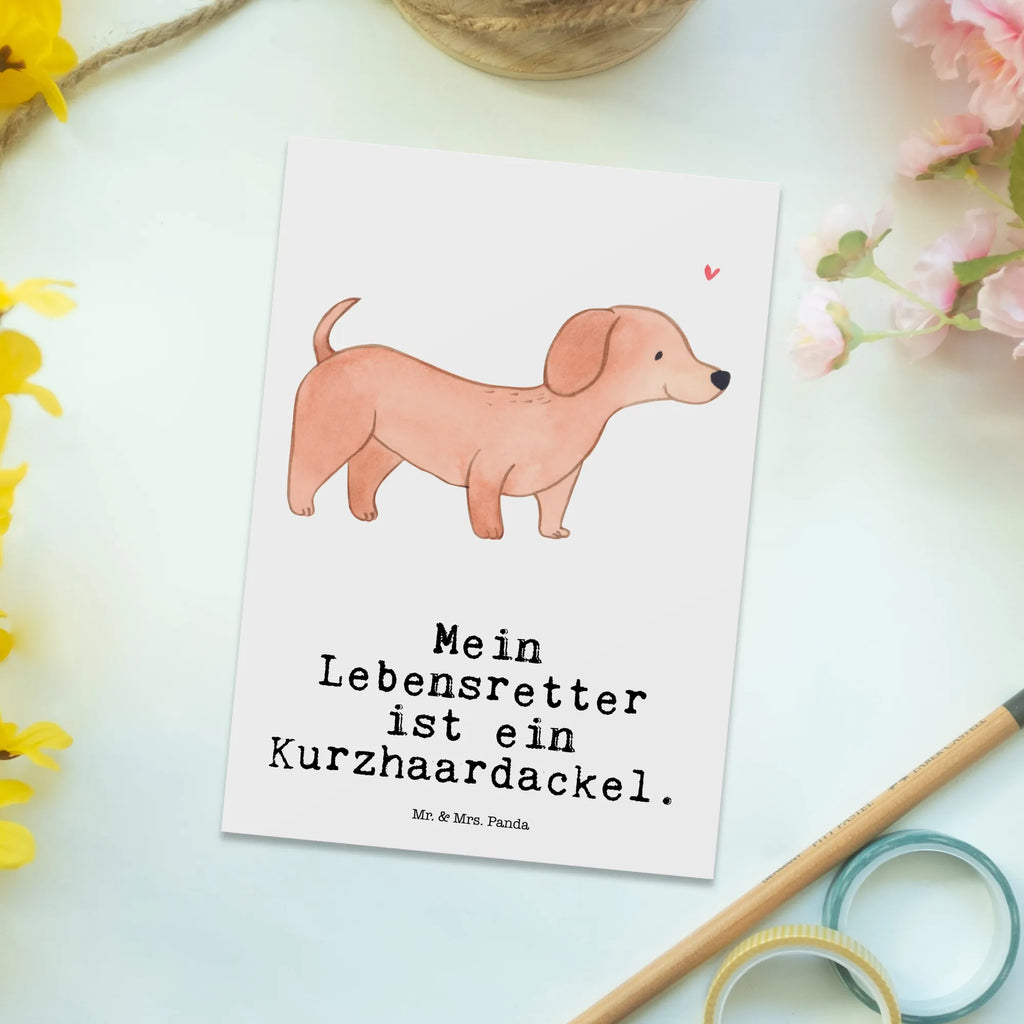 Postkarte Dackel Kurzhaardackel Lebensretter Postkarte, Karte, Geschenkkarte, Grußkarte, Einladung, Ansichtskarte, Geburtstagskarte, Einladungskarte, Dankeskarte, Ansichtskarten, Einladung Geburtstag, Einladungskarten Geburtstag, Hund, Hunderasse, Rassehund, Hundebesitzer, Geschenk, Tierfreund, Schenken, Welpe, Teckel, Dachshund, Kurzhaardackel