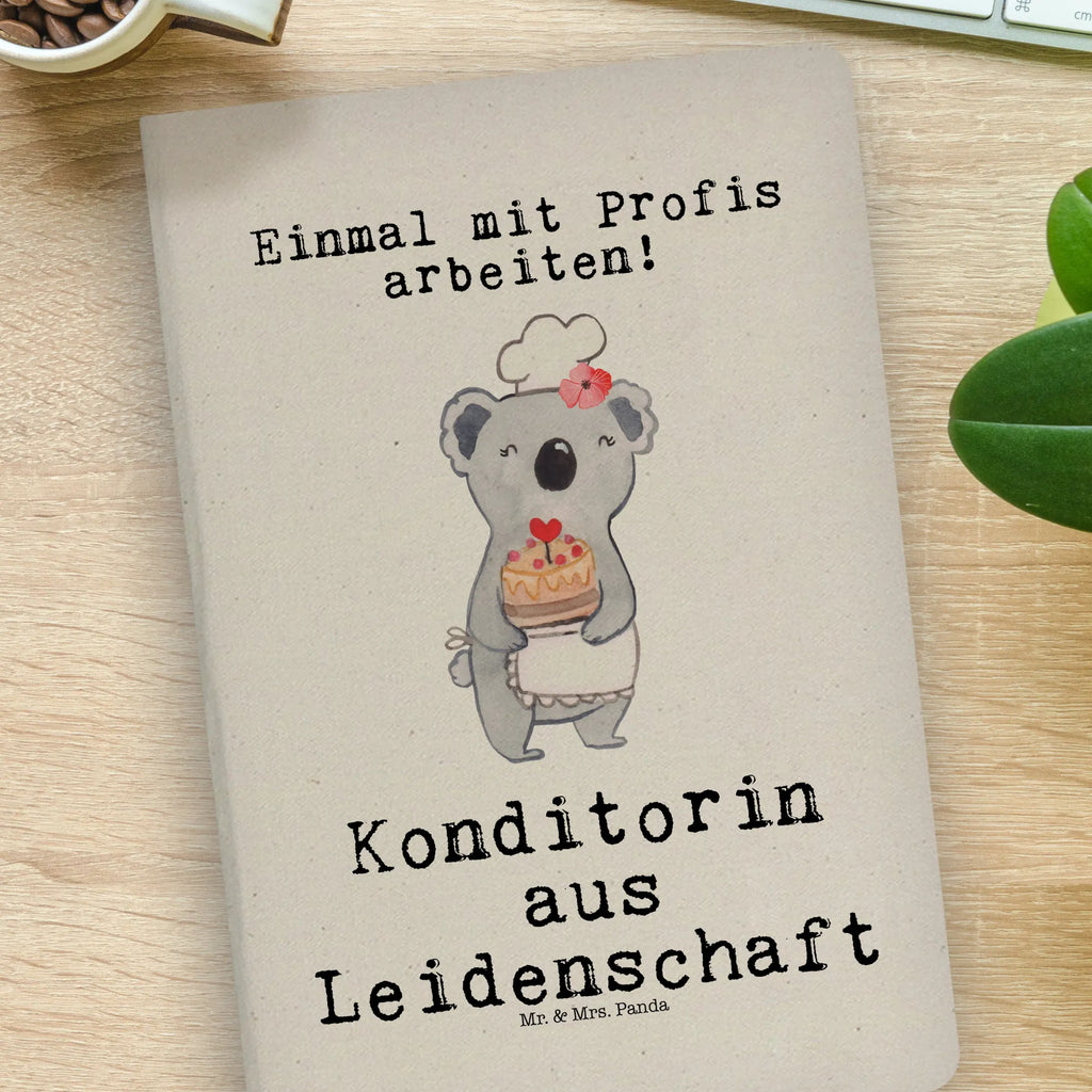 Baumwoll Notizbuch Konditorin Leidenschaft Notizen, Eintragebuch, Tagebuch, Notizblock, Adressbuch, Journal, Kladde, Skizzenbuch, Notizheft, Schreibbuch, Schreibheft, Beruf, Ausbildung, Jubiläum, Abschied, Rente, Kollege, Kollegin, Geschenk, Schenken, Arbeitskollege, Mitarbeiter, Firma, Danke, Dankeschön, Konditorin, Kuchenbäckerin, Patissierin, Confiseurin, Bäckerin