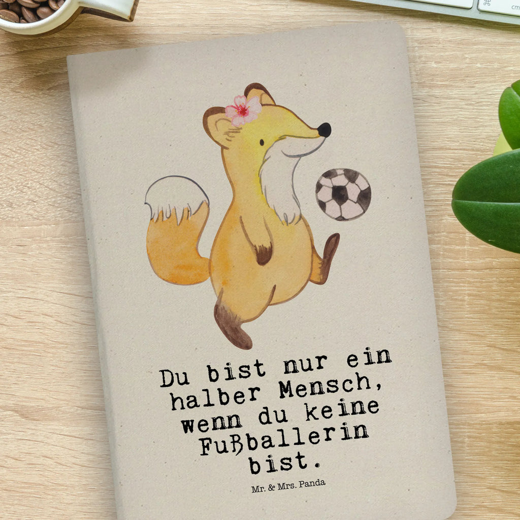 Baumwoll Notizbuch Fußballerin mit Herz Notizen, Eintragebuch, Tagebuch, Notizblock, Adressbuch, Journal, Kladde, Skizzenbuch, Notizheft, Schreibbuch, Schreibheft, Beruf, Ausbildung, Jubiläum, Abschied, Rente, Kollege, Kollegin, Geschenk, Schenken, Arbeitskollege, Mitarbeiter, Firma, Danke, Dankeschön, Fußballerin, Fußballspielerin, Profi Fußballerin, Fußballspiel, Glücksbringer