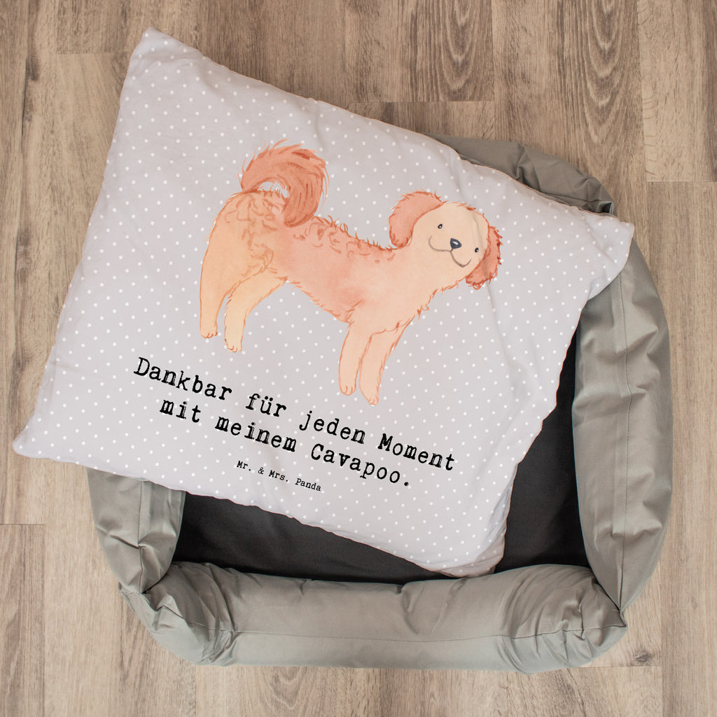 Hundebett Cavapoo Moment Hundebett, Hundeliege, Liegeplatz, Hund, Hundekörbchen, Körbchen, Tierbett, Hundebett Luxus, Hundekissen, Hundesofa, Hundeschlafplatz, Hundebettchen, Hundemöbel, Hundedecke, Hunderasse, Rassehund, Hundebesitzer, Geschenk, Tierfreund, Schenken, Welpe, Cavapoo, Cavoodle