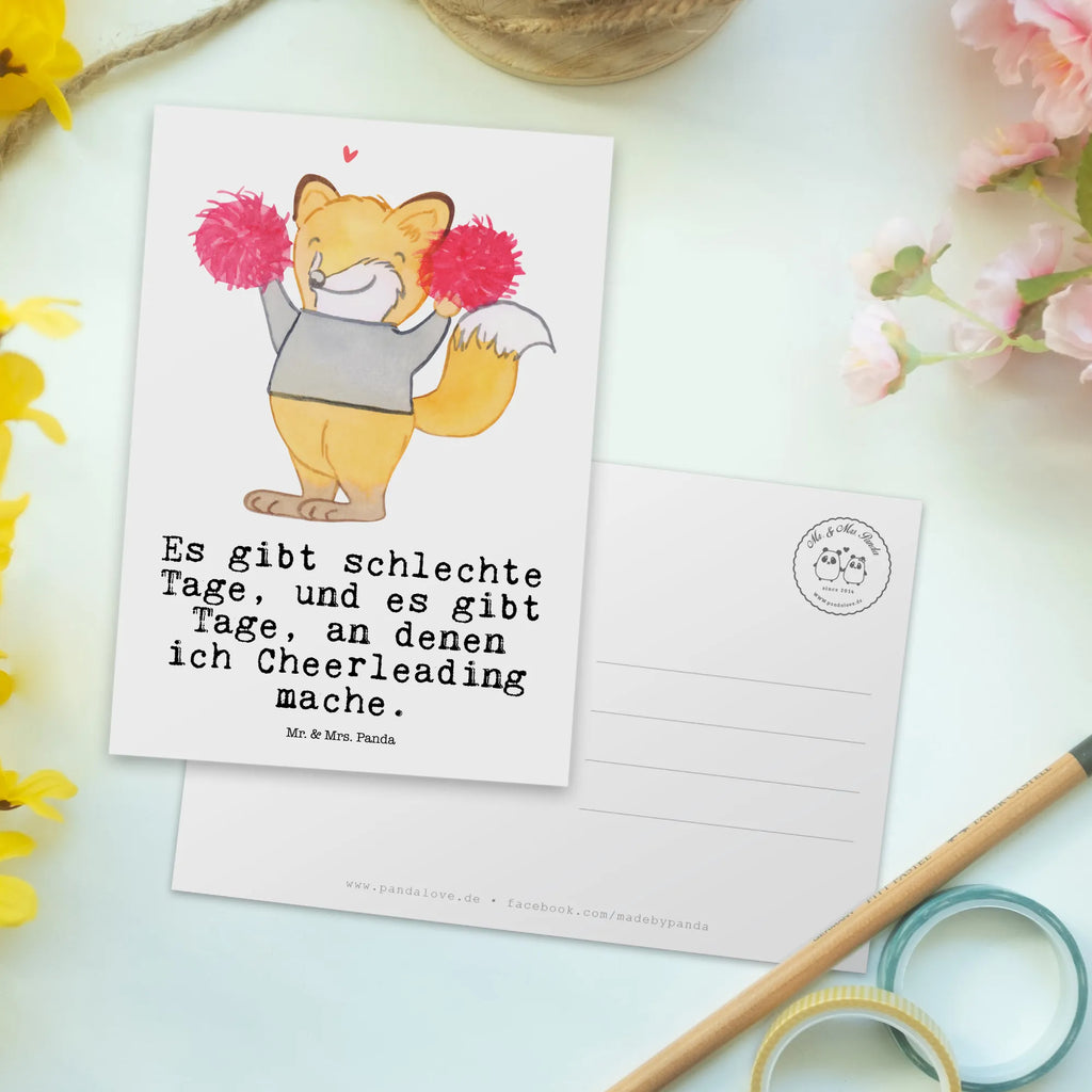 Postkarte Fuchs Cheerleader Postkarte, Karte, Geschenkkarte, Grußkarte, Einladung, Ansichtskarte, Geburtstagskarte, Einladungskarte, Dankeskarte, Ansichtskarten, Einladung Geburtstag, Einladungskarten Geburtstag, Geschenk, Sport, Sportart, Hobby, Schenken, Danke, Dankeschön, Auszeichnung, Gewinn, Sportler, Cheerleader, Cheerleading, Turnen, Turn Club, Turniere