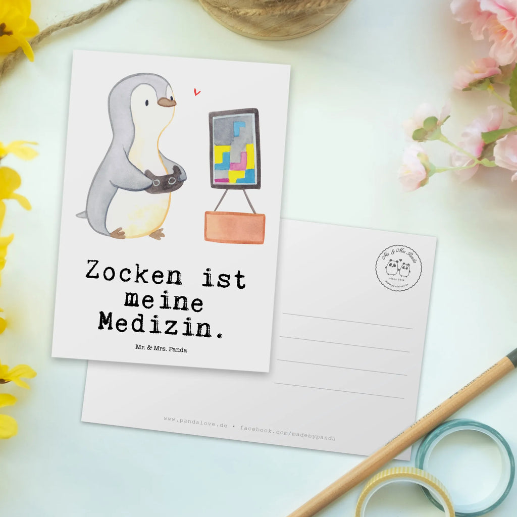 Postkarte Pinguin Zocken Postkarte, Karte, Geschenkkarte, Grußkarte, Einladung, Ansichtskarte, Geburtstagskarte, Einladungskarte, Dankeskarte, Ansichtskarten, Einladung Geburtstag, Einladungskarten Geburtstag, Geschenk, Sport, Sportart, Hobby, Schenken, Danke, Dankeschön, Auszeichnung, Gewinn, Sportler, Zocken, Gaming, Videospiele, Videogames