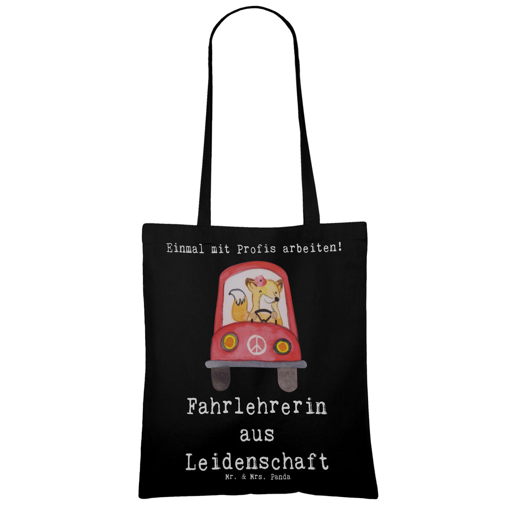 Tragetasche Fahrlehrerin aus Leidenschaft Beuteltasche, Beutel, Einkaufstasche, Jutebeutel, Stoffbeutel, Tasche, Shopper, Umhängetasche, Strandtasche, Schultertasche, Stofftasche, Tragetasche, Badetasche, Jutetasche, Einkaufstüte, Laptoptasche, Beruf, Ausbildung, Jubiläum, Abschied, Rente, Kollege, Kollegin, Geschenk, Schenken, Arbeitskollege, Mitarbeiter, Firma, Danke, Dankeschön, Fahrlehrerin, Fahrschule, Fahrschullehrerin