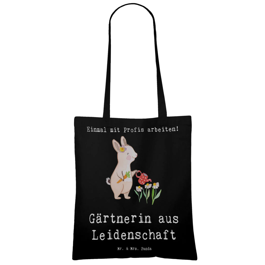 Tragetasche Gärtnerin aus Leidenschaft Beuteltasche, Beutel, Einkaufstasche, Jutebeutel, Stoffbeutel, Tasche, Shopper, Umhängetasche, Strandtasche, Schultertasche, Stofftasche, Tragetasche, Badetasche, Jutetasche, Einkaufstüte, Laptoptasche, Beruf, Ausbildung, Jubiläum, Abschied, Rente, Kollege, Kollegin, Geschenk, Schenken, Arbeitskollege, Mitarbeiter, Firma, Danke, Dankeschön, Gärtnerin, Gartenplaner, Gärtnerei, Gartenbau, Hobbygärtnerin, Garten- und Landschaftsbauerin