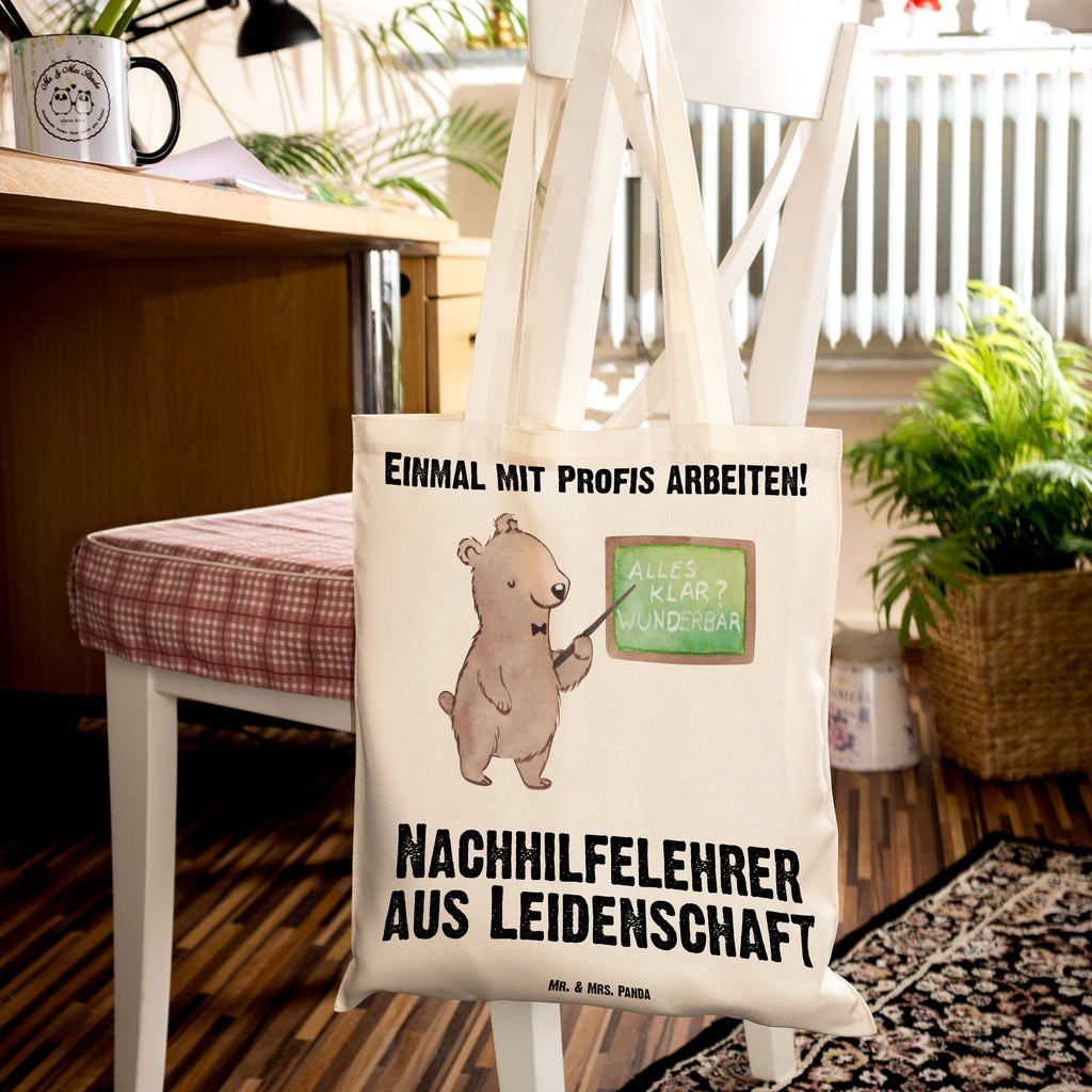 Tragetasche Nachhilfelehrer aus Leidenschaft Beuteltasche, Beutel, Einkaufstasche, Jutebeutel, Stoffbeutel, Tasche, Shopper, Umhängetasche, Strandtasche, Schultertasche, Stofftasche, Tragetasche, Badetasche, Jutetasche, Einkaufstüte, Laptoptasche, Beruf, Ausbildung, Jubiläum, Abschied, Rente, Kollege, Kollegin, Geschenk, Schenken, Arbeitskollege, Mitarbeiter, Firma, Danke, Dankeschön, Nachhilfelehrer, Nachhilfeschule, Nachhilfeunterricht